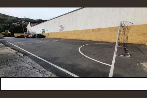 Imagem 13 de 14 de Apartamento, 02 Quartos, Em Niterói.