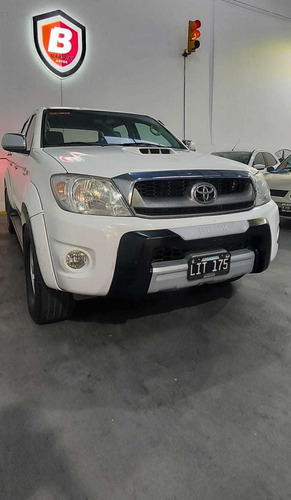 Imagen 9 de 15 de Toyota Hilux 2012 3.0 Cd Srv I 171cv 4x2
