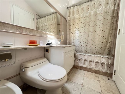 Venta Casa No 7d En Suite Walk-in Clóset 7b 6e 2b Los Domin