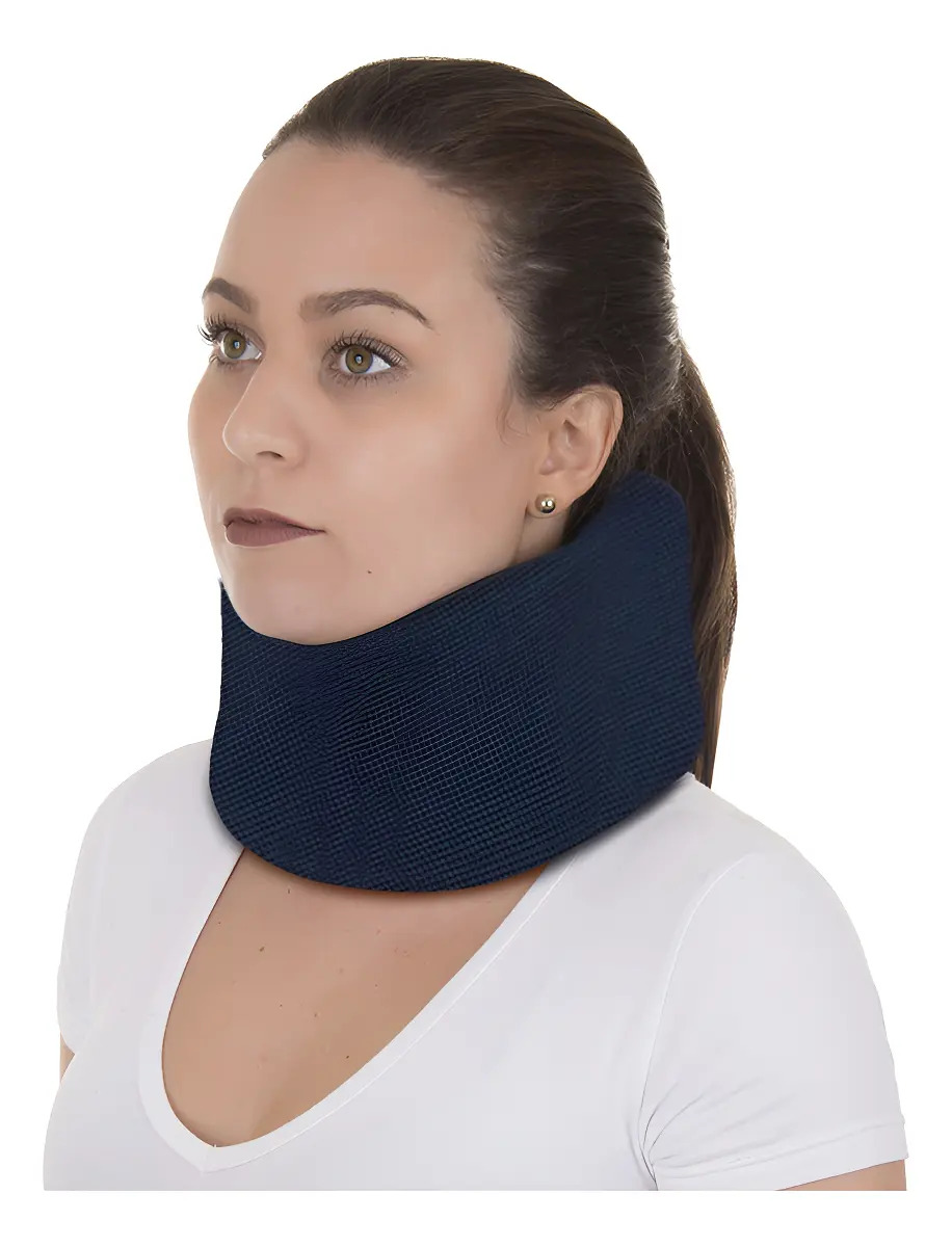Colar Cervical Em Espuma Ortopédico Tamanhos Tamanho M