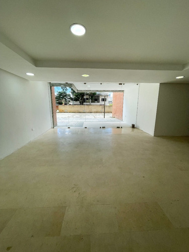 Imagen 20 de 25 de Hermoso Apartamento En Edificio A Estrenar