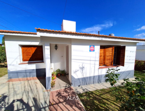 Casa En Venta  Barrio El Alto  La Falda