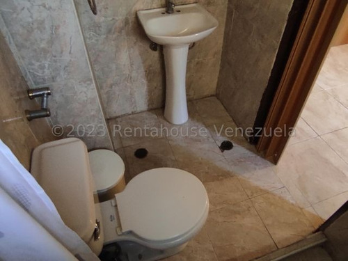 Imagen 26 de 30 de Apartamento En Urbanización Los Roques Piso Bajo, Poco Negociable!! Totalmente Amoblado Wm Mls #23-17376
