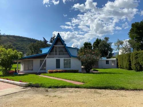 Casaquinta Con Apartaestudio 1500mtrs