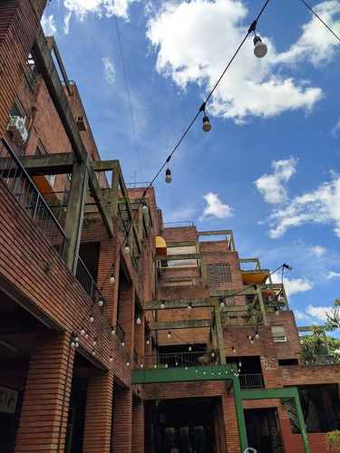En Venta En Ciudad Jardin Local En 1er Piso En Edificio Terrazas F 9986