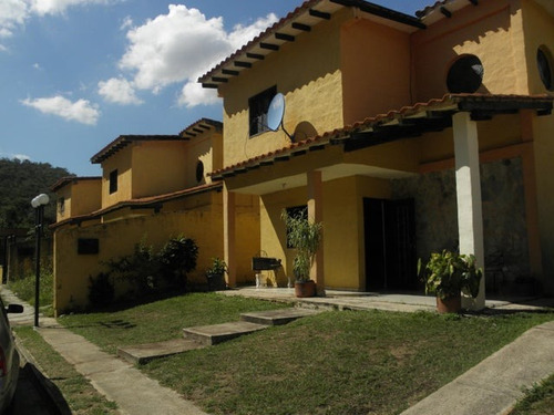 Casa En Venta En El Polvero San Diego Carabobo Excelente Clima Frente A La Montaña Pozo Propio Zona Muy Tranquila Vigilancia Privada Mmmp