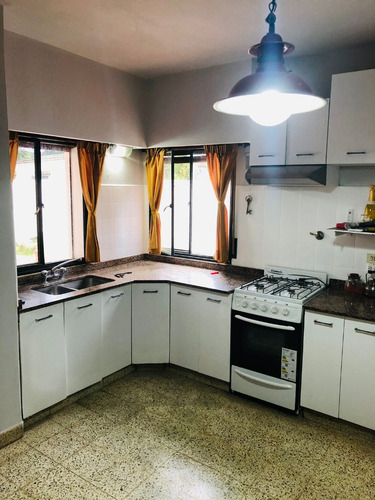 Alquiler Casa En Jose C Paz Centro