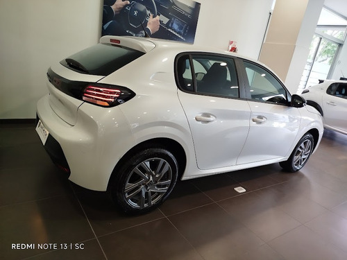 Peugeot 208 1.6 Allure At