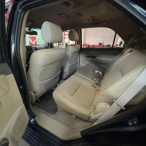 Toyota Hilux SW4 SRV 3.0 TDI 4X4 (5 Lugares)