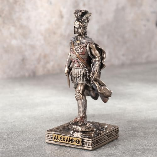 Figura De Poliresina Pintada A Mano De Alejandro Magno 3,625