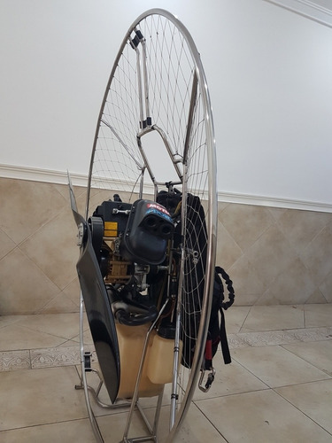 Imagen 5 de 10 de Paramotor Parapente