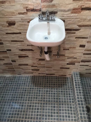 Imagen 9 de 11 de Excelente Colonia Con Todos Los Servicios / Céntrico, 67598