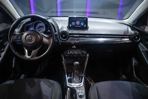 Mazda 2 Touring 1.5