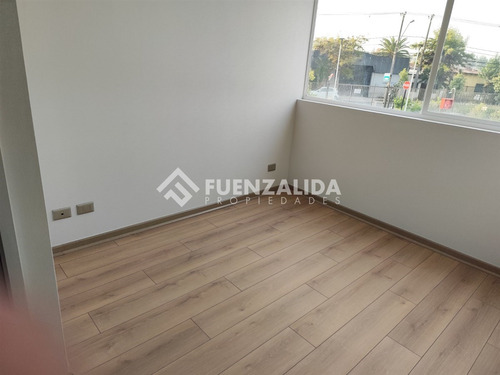 Departamento En Venta De 1 Dorm Y 1 Bañ. En Independencia