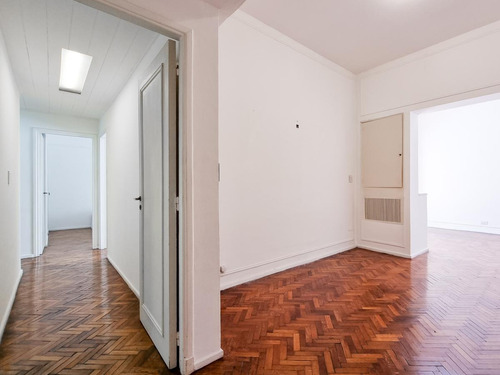 Imagen 5 de 30 de Departamento 4 Ambientes En Barrio Norte - 2 Baños Y Toilette - Contrafrente