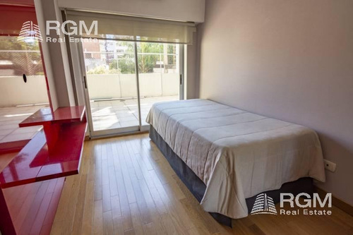 Imagen 8 de 22 de Impecable 4 Ambientes Con Cochera Y Patio!