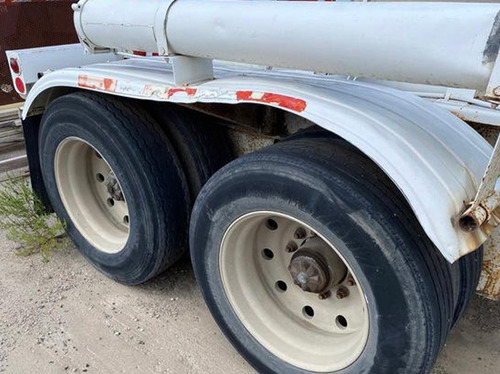 Imagen 5 de 8 de Pipa Para Cemento, Remolque Fruehauf 32,000 Kg Seminuevo