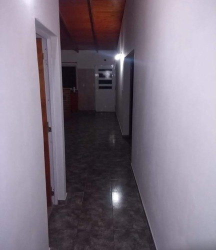 Imagen 6 de 6 de Casa - Roldan