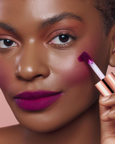 Imagem 2 de 4 de Bt Plush Plum Bruna Tavares - Batom E Blush