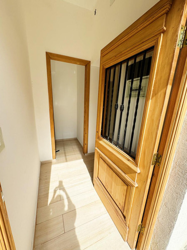 Ph A Estrenar Con Patio Propio A La Venta, En Pb.