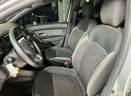 Renault Duster 1.3 Intense Cvt