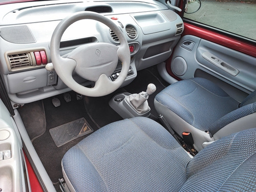 Imagen 12 de 18 de Renault Twingo 2011 1.2 Access
