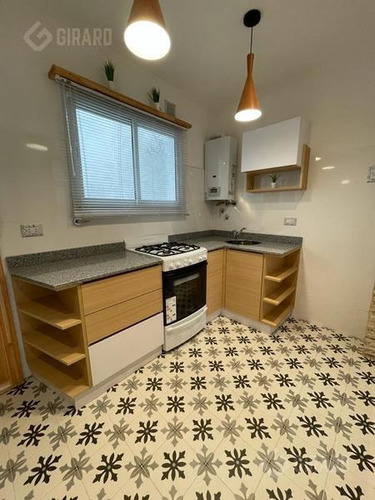 Venta Departamento 3 Ambientes, Reciclado. Zona Plaza Colon