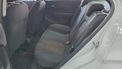 Imagen 13 de 15 de Chevrolet Sonic 2016 1.6 Ltz At