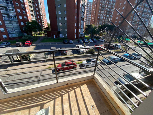 Departamento De Dos Ambientes En Venta En Avellaneda
