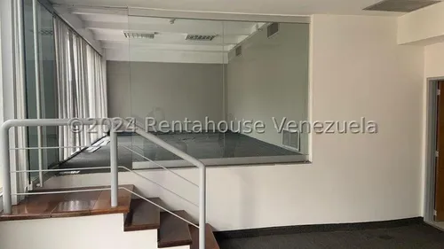 Venta De Edificio En La Urbina