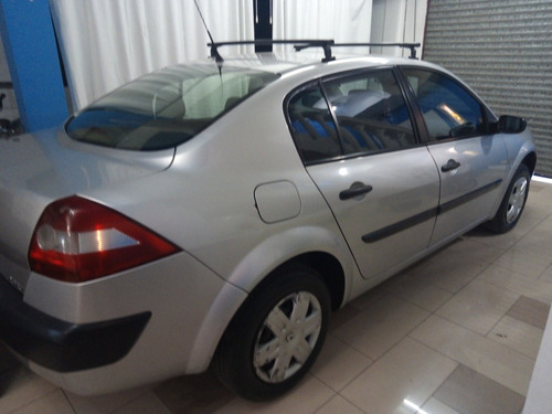 Imagen 5 de 6 de Renault Megane Confortline 1.6