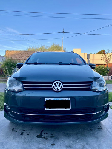 Volkswagen Suran 1.6 Highline 101cv