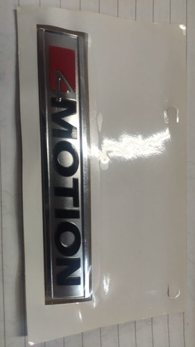 Imagen 2 de 6 de Insignia Original Porton Trasero Amarok 4motion Adhesiva