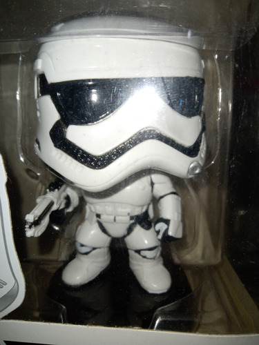 Funko Starwars #66 First Order Stormtrooper En Caja Abierta