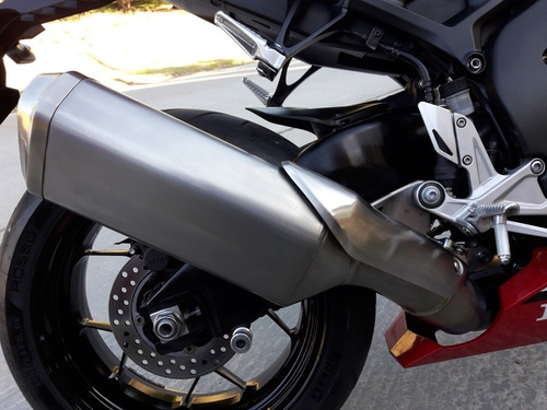Imagen 4 de 10 de Honda Cbr 1000