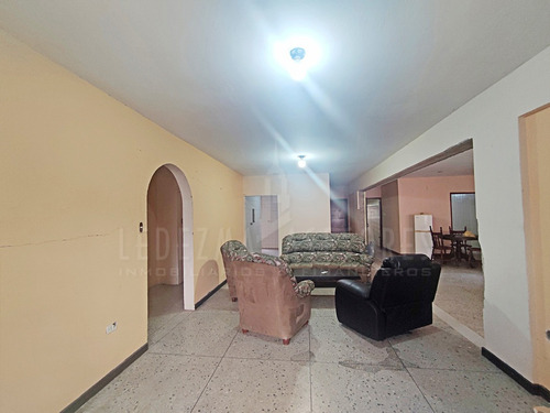 Imagen 12 de 18 de Ledezma Asesores Vende Edificación Comercial En Plena Avenida Paseo Orinoco, Ciudad Bolívar Venezuela