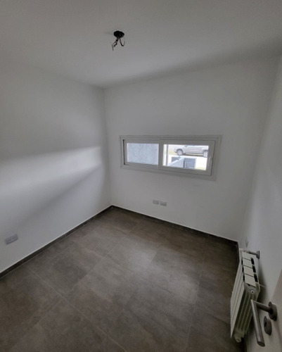 Imagen 11 de 23 de La Calandria, Duplex De 3 Dormitorios, Patio Con Pileta, 3 Baños, Escritorio