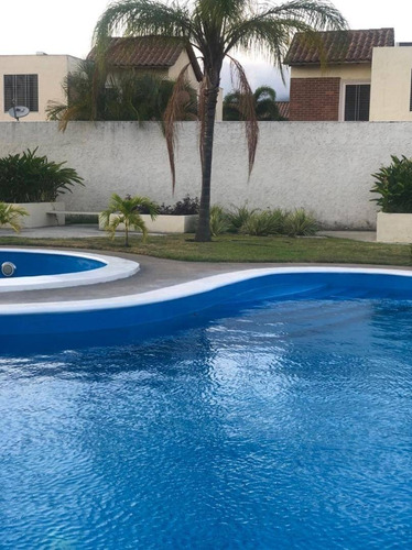 Imagen 1 de 15 de Liliana Martinez Remax Casa Quinta Residencia Villa Órense, El Rincón Cd 10554