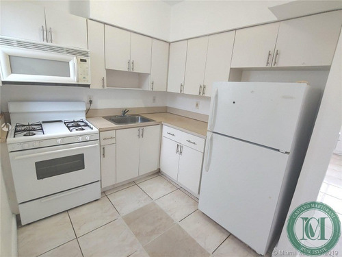 Imagem 4 de 15 de Apartamento - Ap00318 - 67665181
