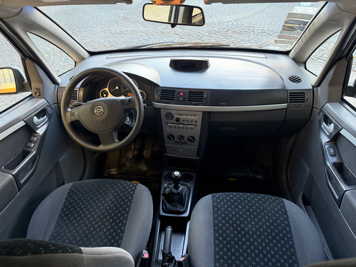 Chevrolet Meriva gls 1.8 Gls