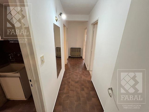 Departamento Venta Centro, 3 Dormitorios Y Baño