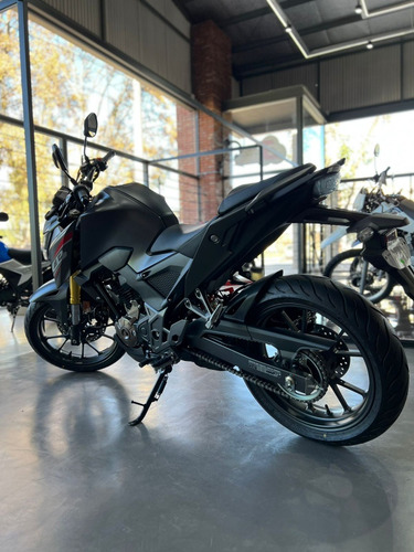 Honda Cb 300 F Twister - Paperino