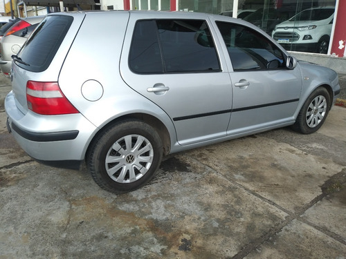 Volkswagen Golf 1.6 Comfortline 2005