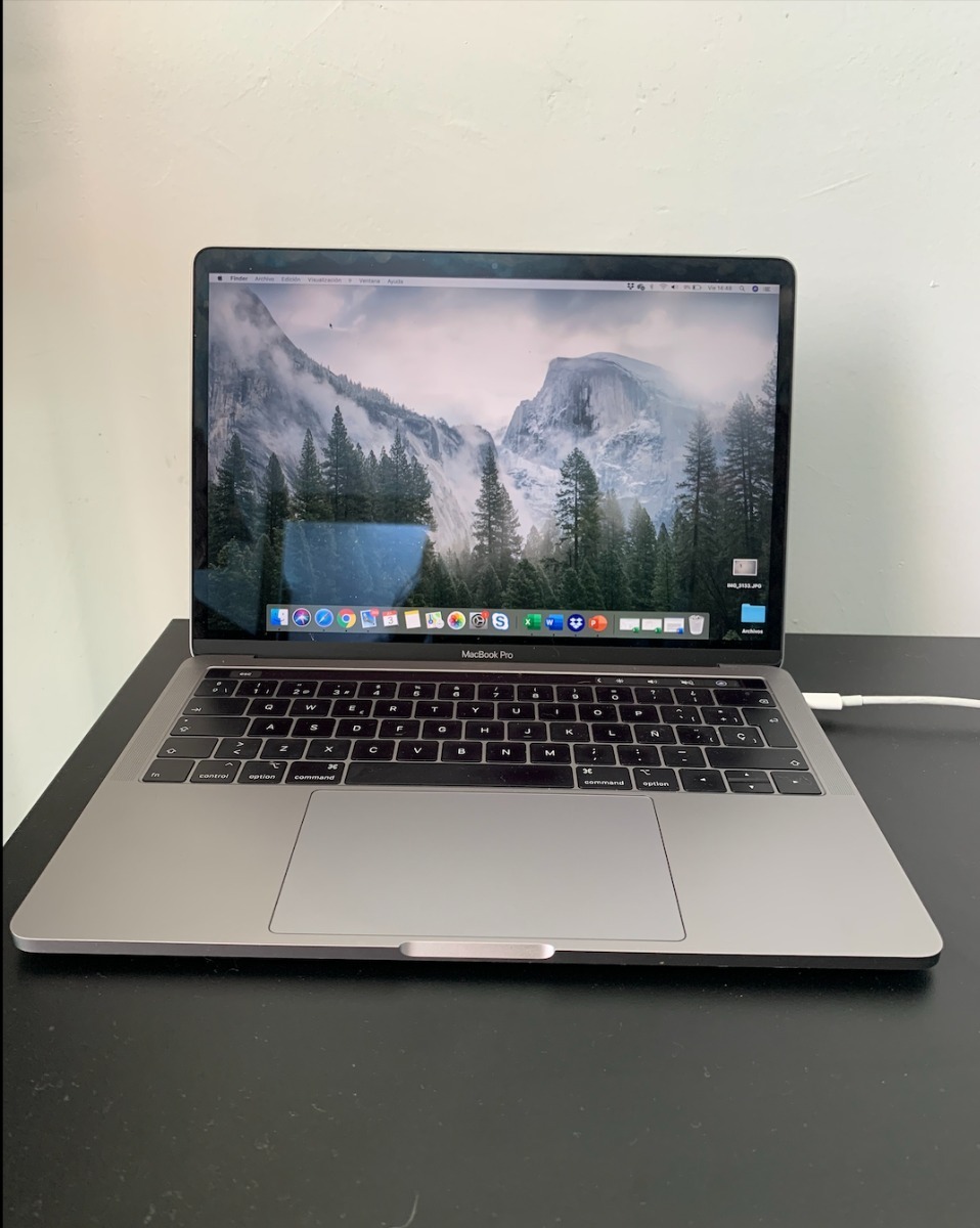 Laptop Macbook Pro (13-inch, 2018, Four Thunderbolt 3 Ports) | Mercado