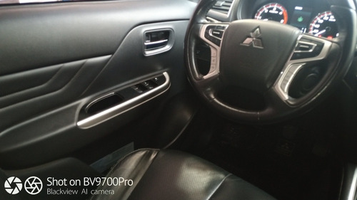 Imagen 15 de 15 de Mitsubishi L200 2019 2.4 Di-d High Power 181cv Cuero