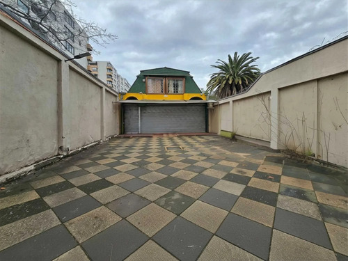 Local Comercial / Oficinas / Bodega, 6 Estac (177326)