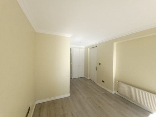 Depto. En Arriendo 4d + 3b + 2e + 1b - Flor De Azucena / Los