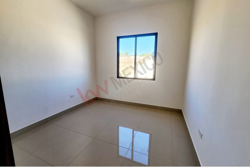 Casa En Venta Ubicada En Lomas De La Presa, Tijuana B. C.