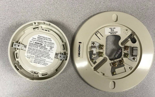 Detector Humo Convencional Hochiki Slr-24v Con Base 2 Hilos