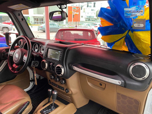 Imagen 9 de 14 de Jeep Wrangler 2018 3.7 Unlimited Sahara 3.6 4x4 At